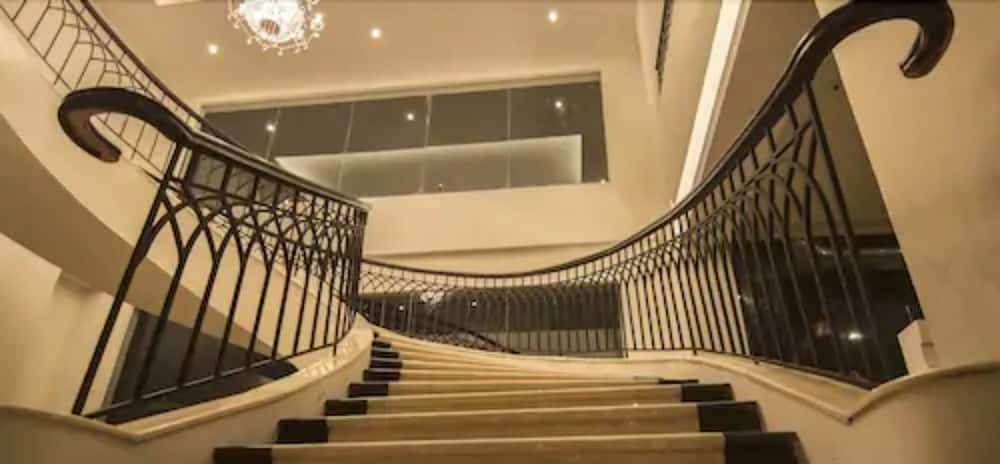 Hotel Diradja Jakarta Exterior foto